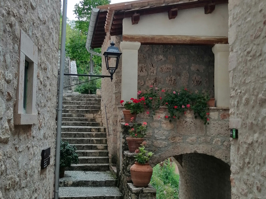 Castello di Postignano-Sellano必去景点