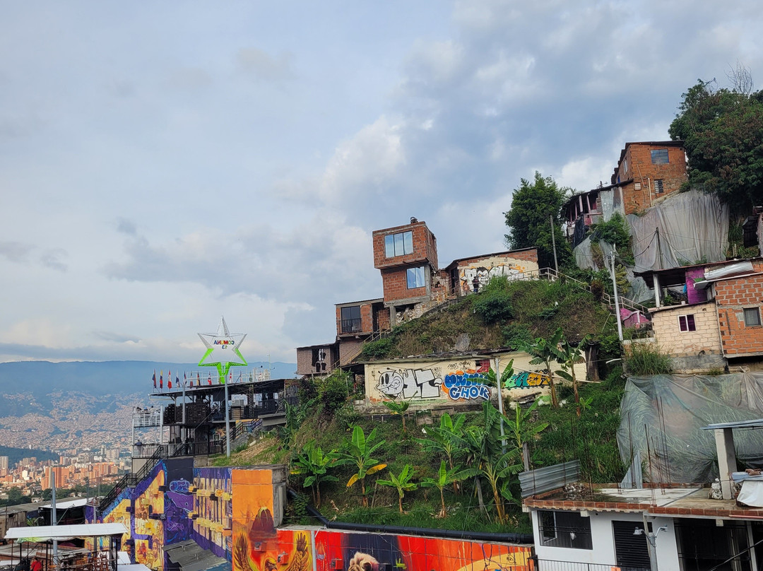 Travelerscomuna13-麦德林必去景点