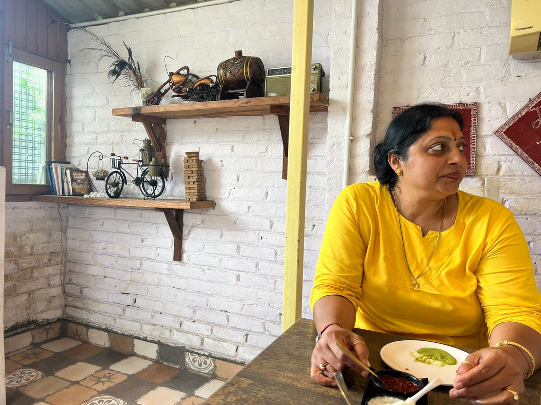 Litchi Corbett Cafe & Dining