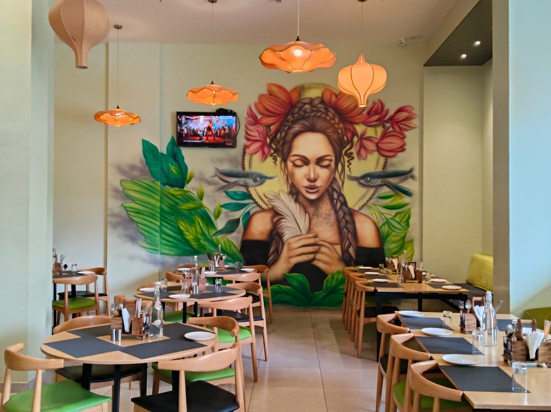 TGI Ameya Grand主图