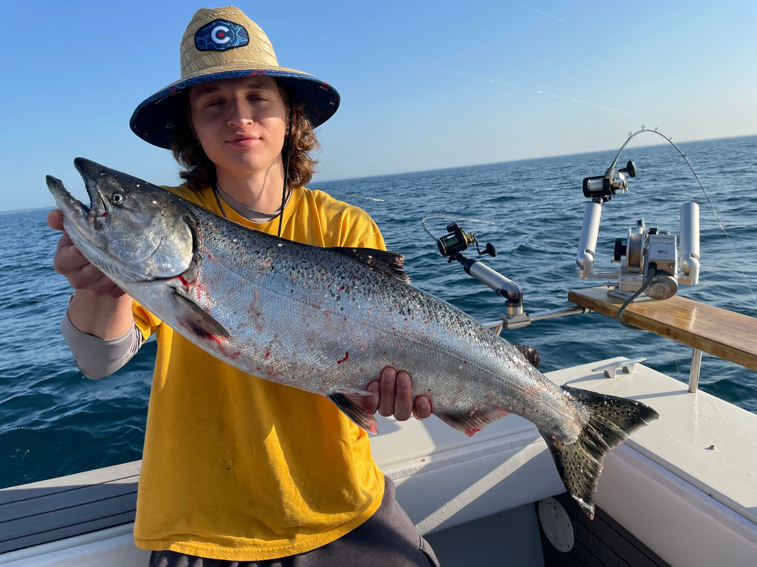 Diamond Ghost Charters-Winthrop Harbor必去景点