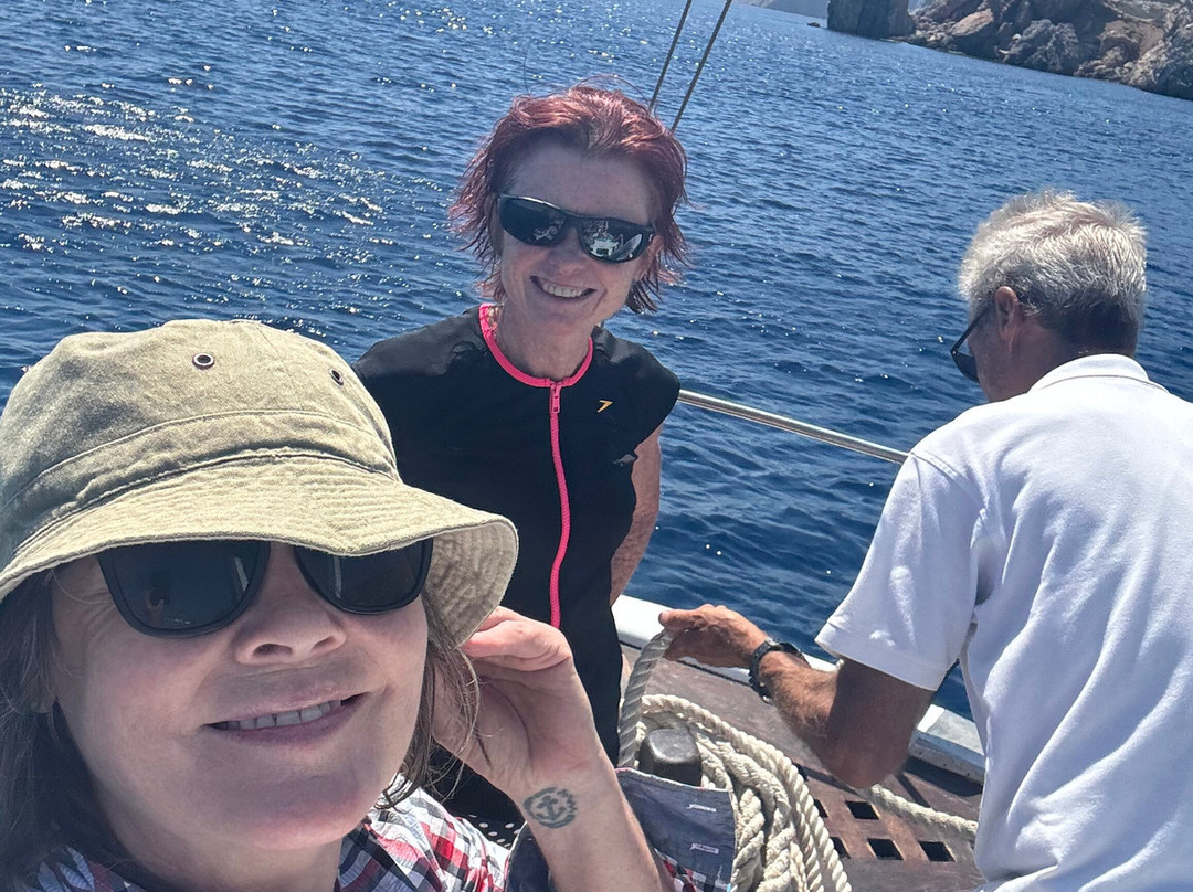 Captain Manolis Boat-Diafani必去景点