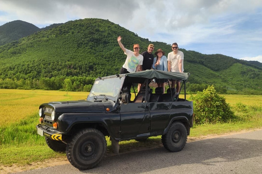 Trebee Adventure Jeep Tour-会安必去景点