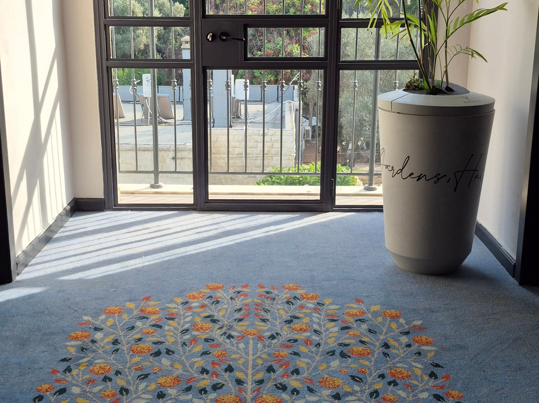 Botanica Haifa主图