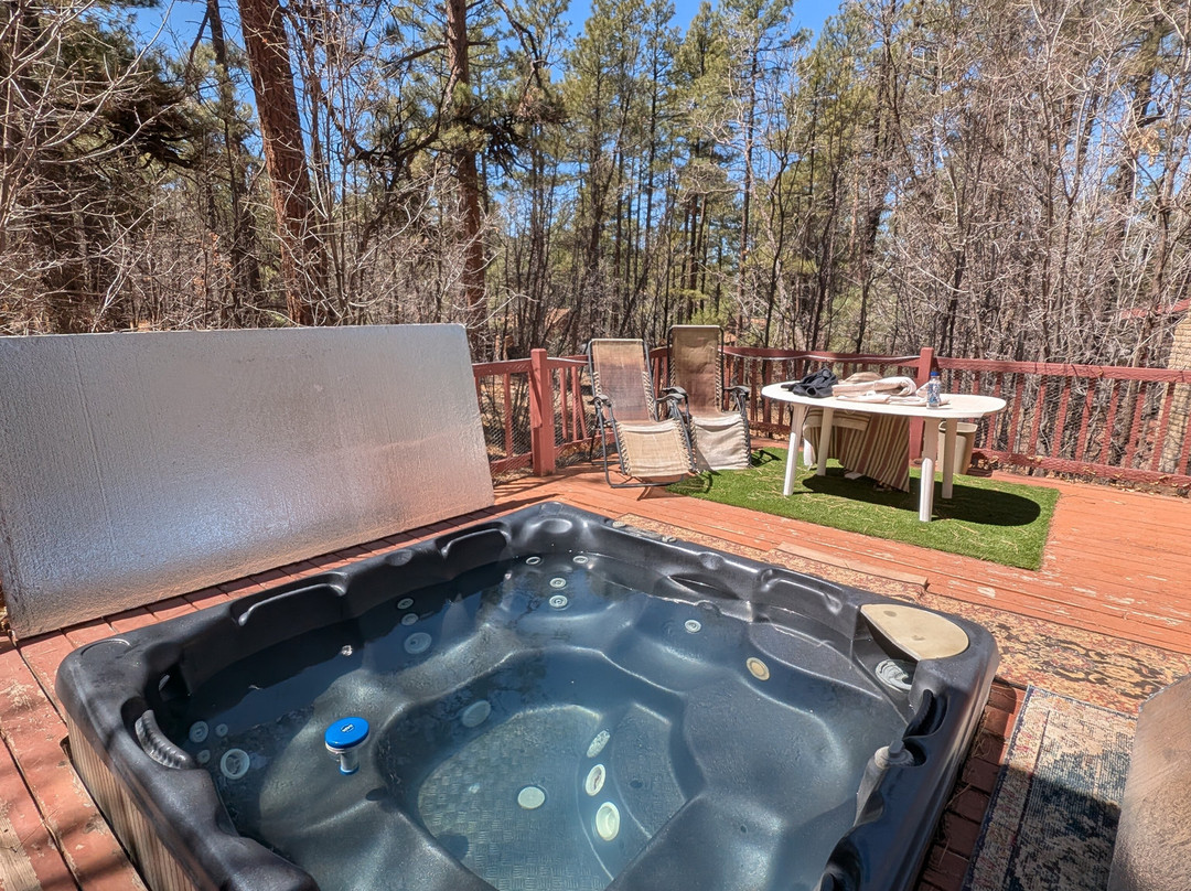 Northwoods Cabins主图