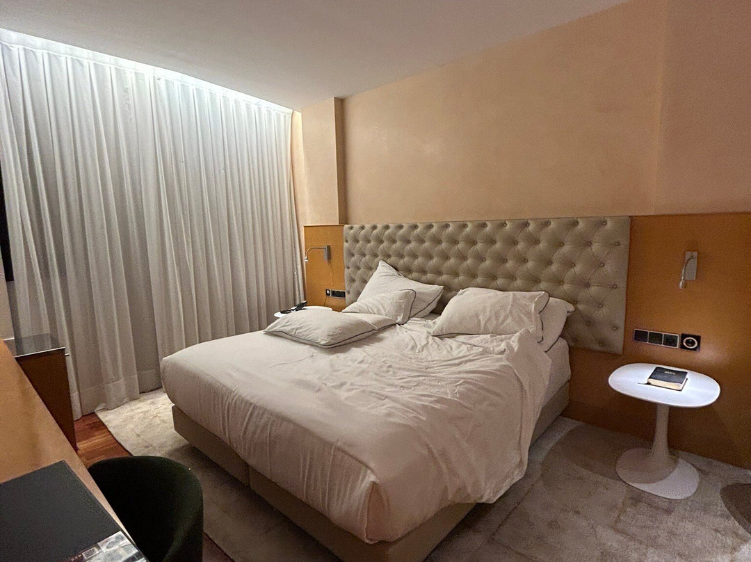 桑西佩德拉布雷斯酒店主图