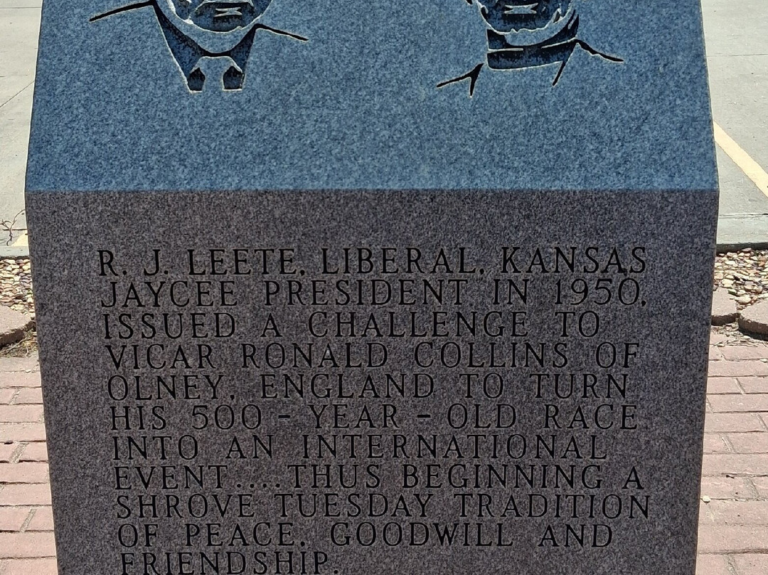 International Pancake Day Hall of Fame-Liberal必去景点