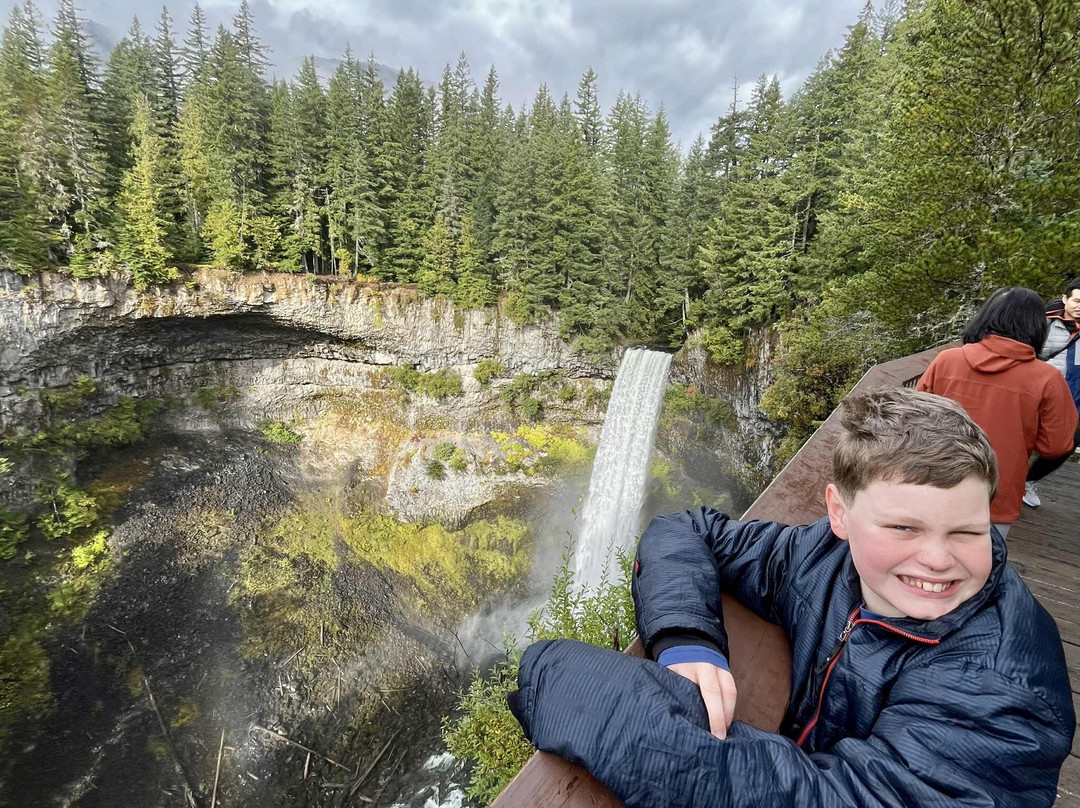 Brandywine Falls Provincial Park-惠斯勒必去景点