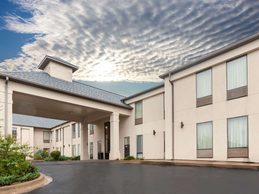 Sweet Home酒店住宿-Super 8 by Wyndham Conway