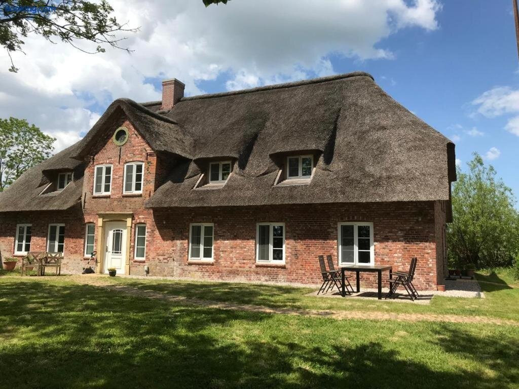 Reetdachhaus Ruxbull