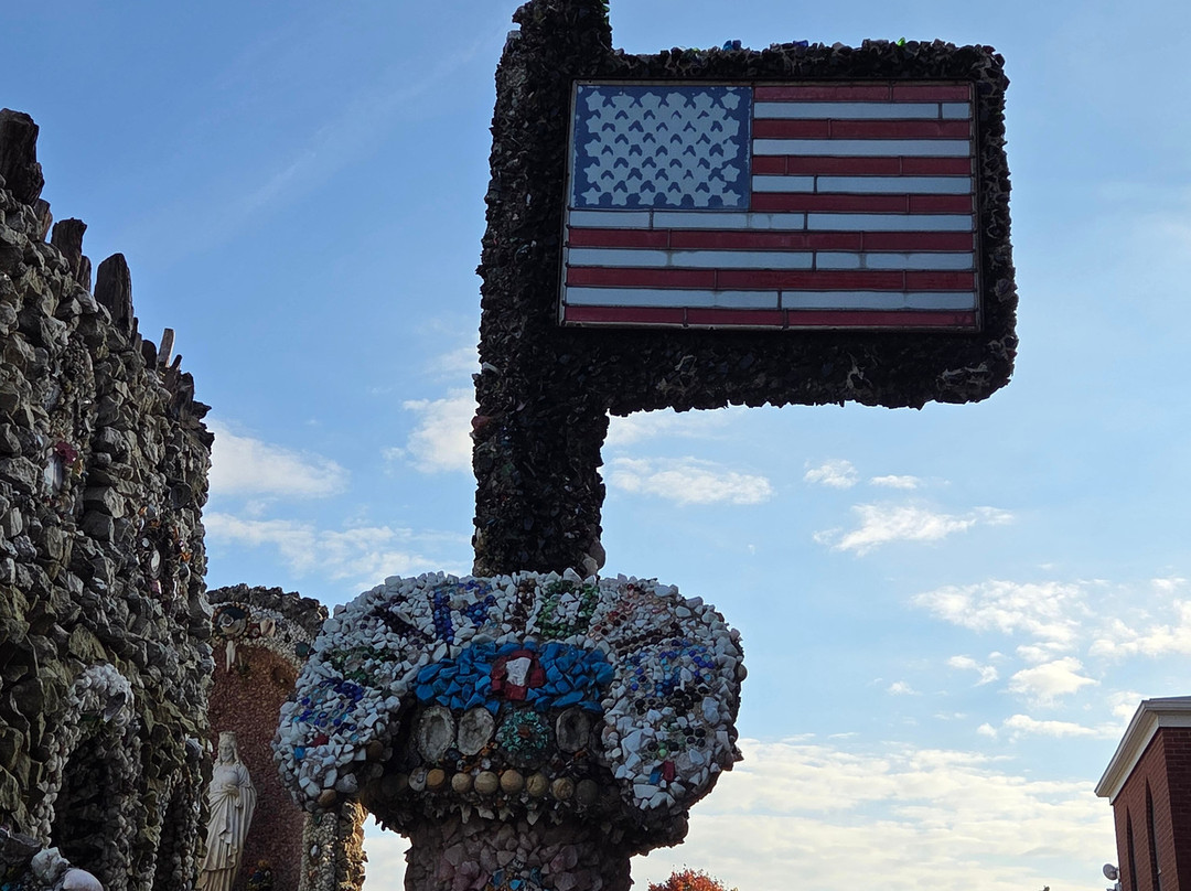 Dickeyville Grotto-Dickeyville必去景点