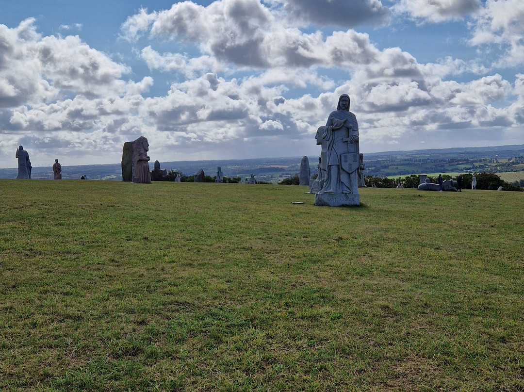 La Vallée des Saints-Carnoet必去景点