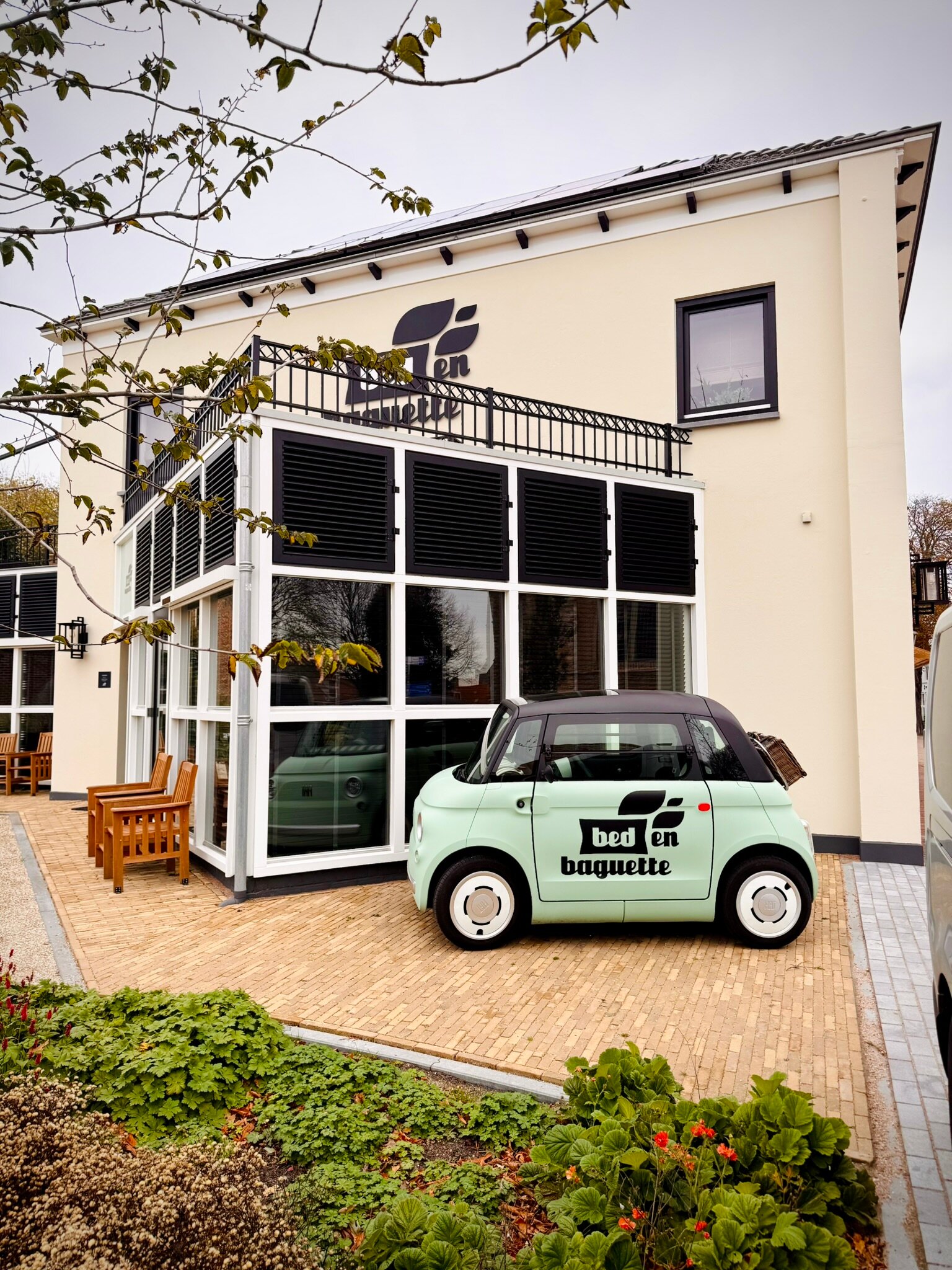 Bed En Baguette-官方