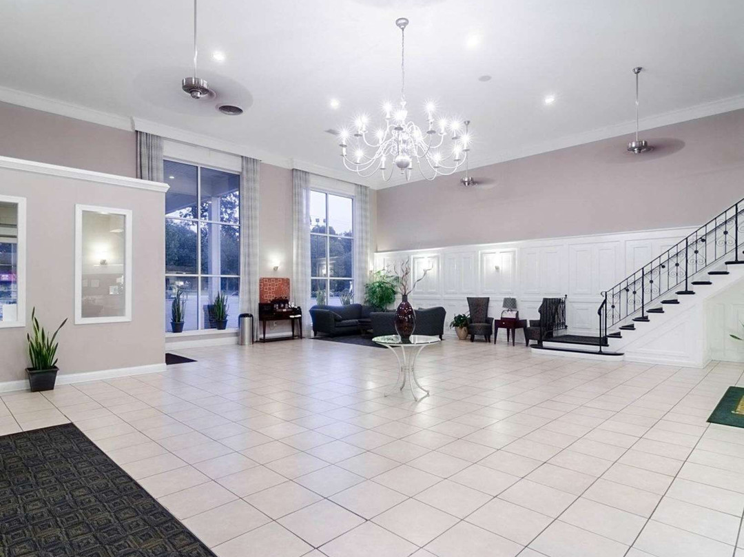 Lightfoot酒店住宿-Rodeway Inn & Suites Williamsburg Central