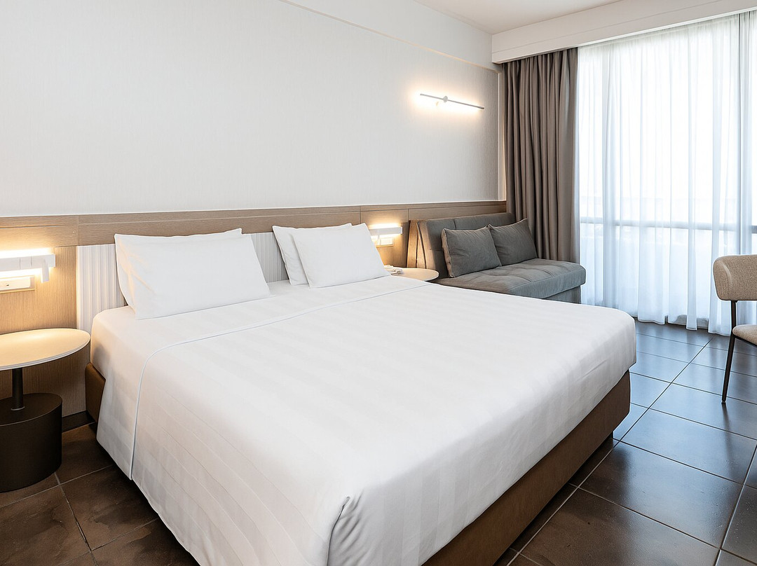 Thalassa Beach Resort主图