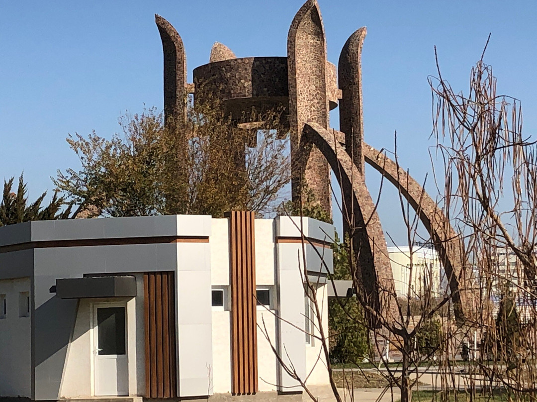 Avesto Monument-Urgench必去景点