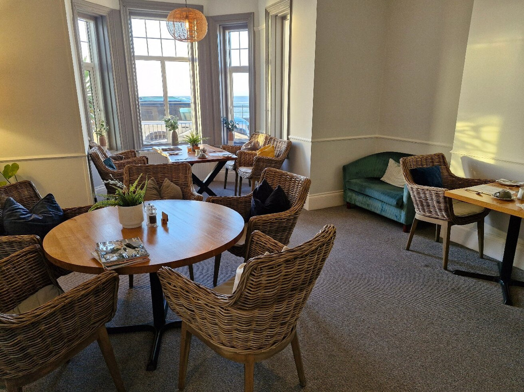 The Kingswood Hotel主图