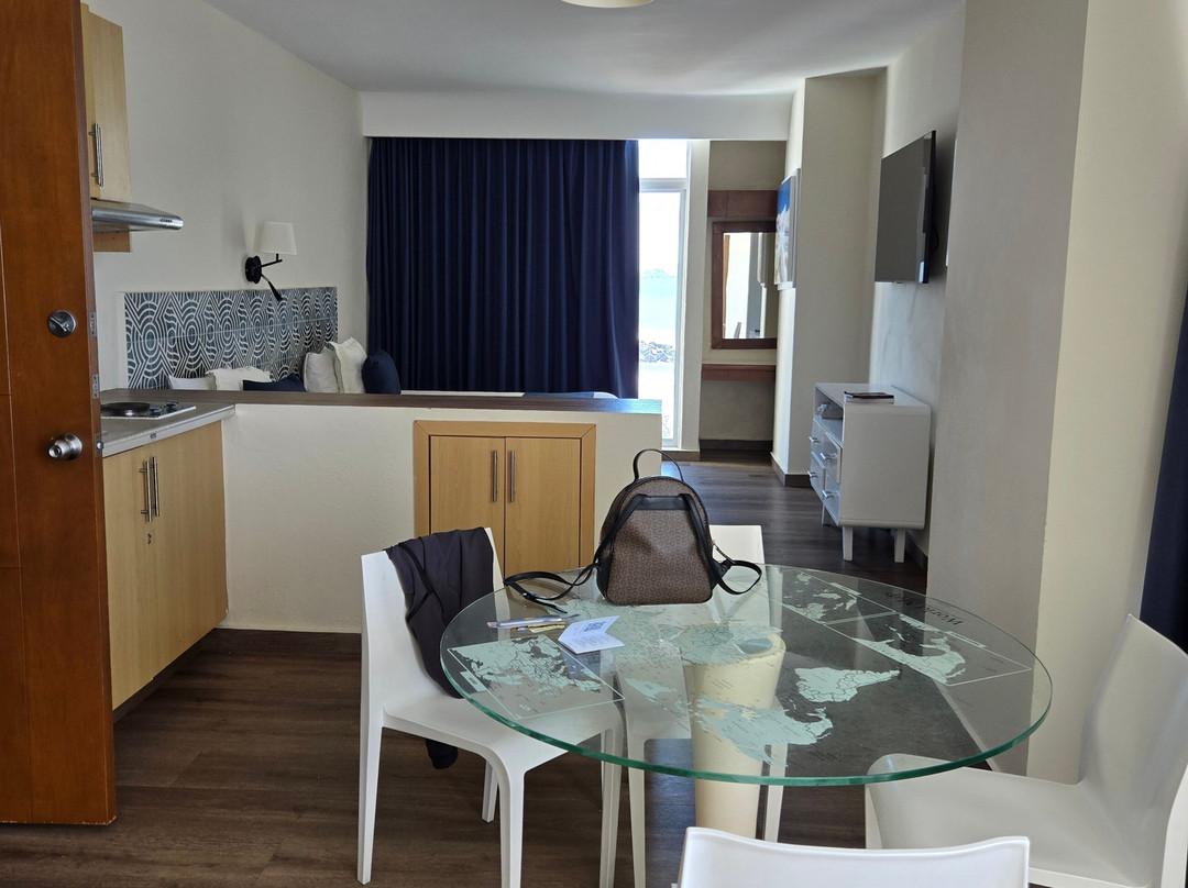 Oceano Palace Beach Hotel主图