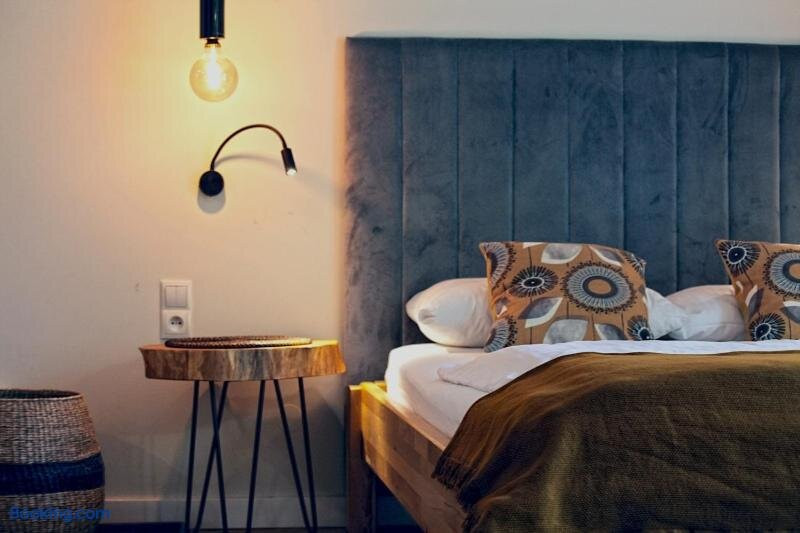 Charzykowy酒店住宿-Hotel Na Skarpie