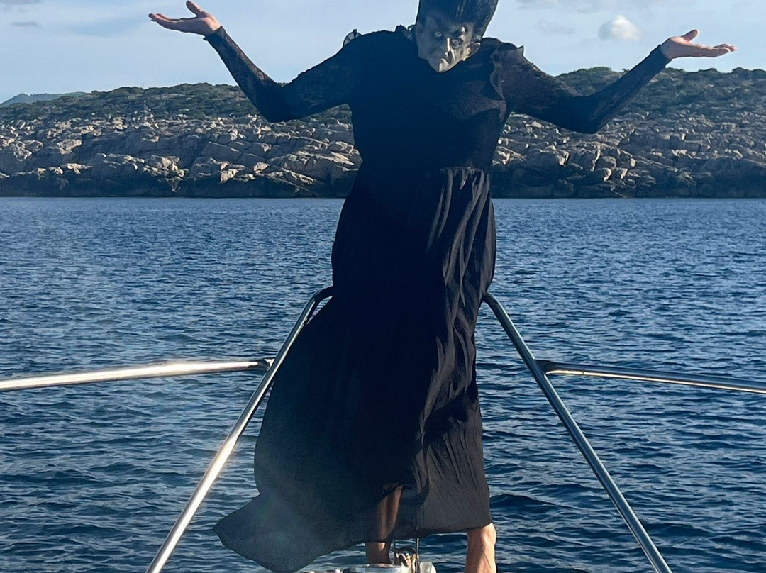 Diamond charters ibiza-圣安东尼德波特曼尼必去景点
