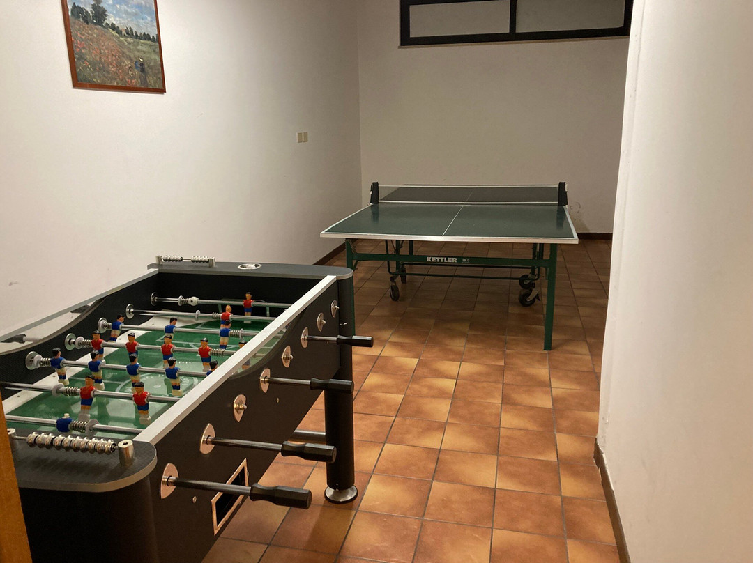 尹朋里亚酒店主图