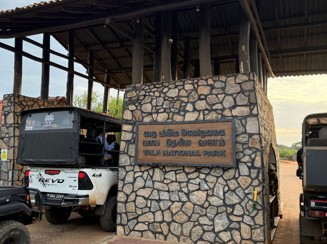 Theeraa Ulaa Holidays-雪州必去景点