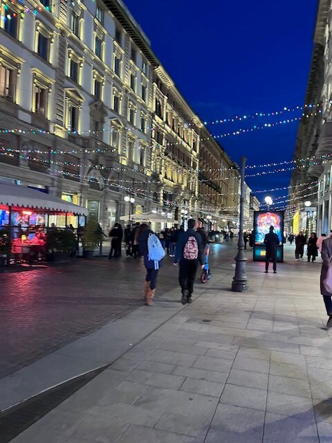 Via Dante-米兰必去景点