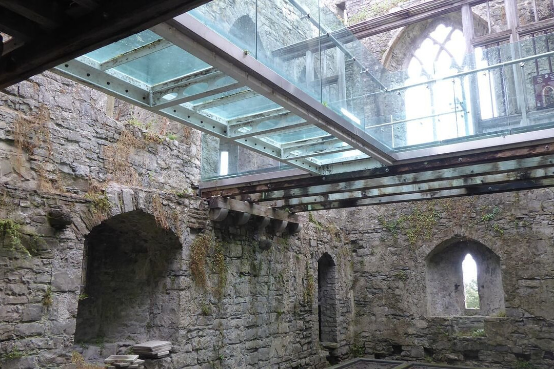 Oystermouth Castle-Mumbles必去景点