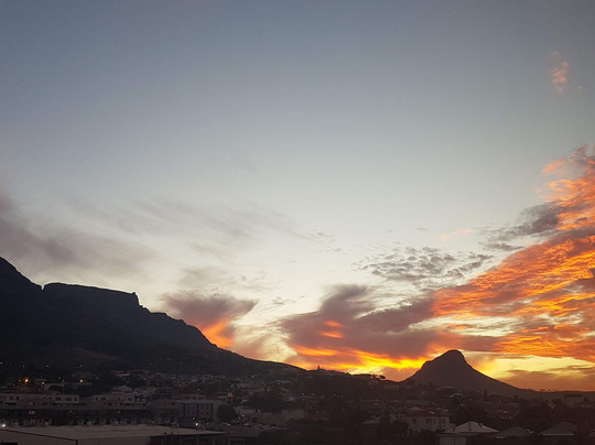 上东区酒店主图