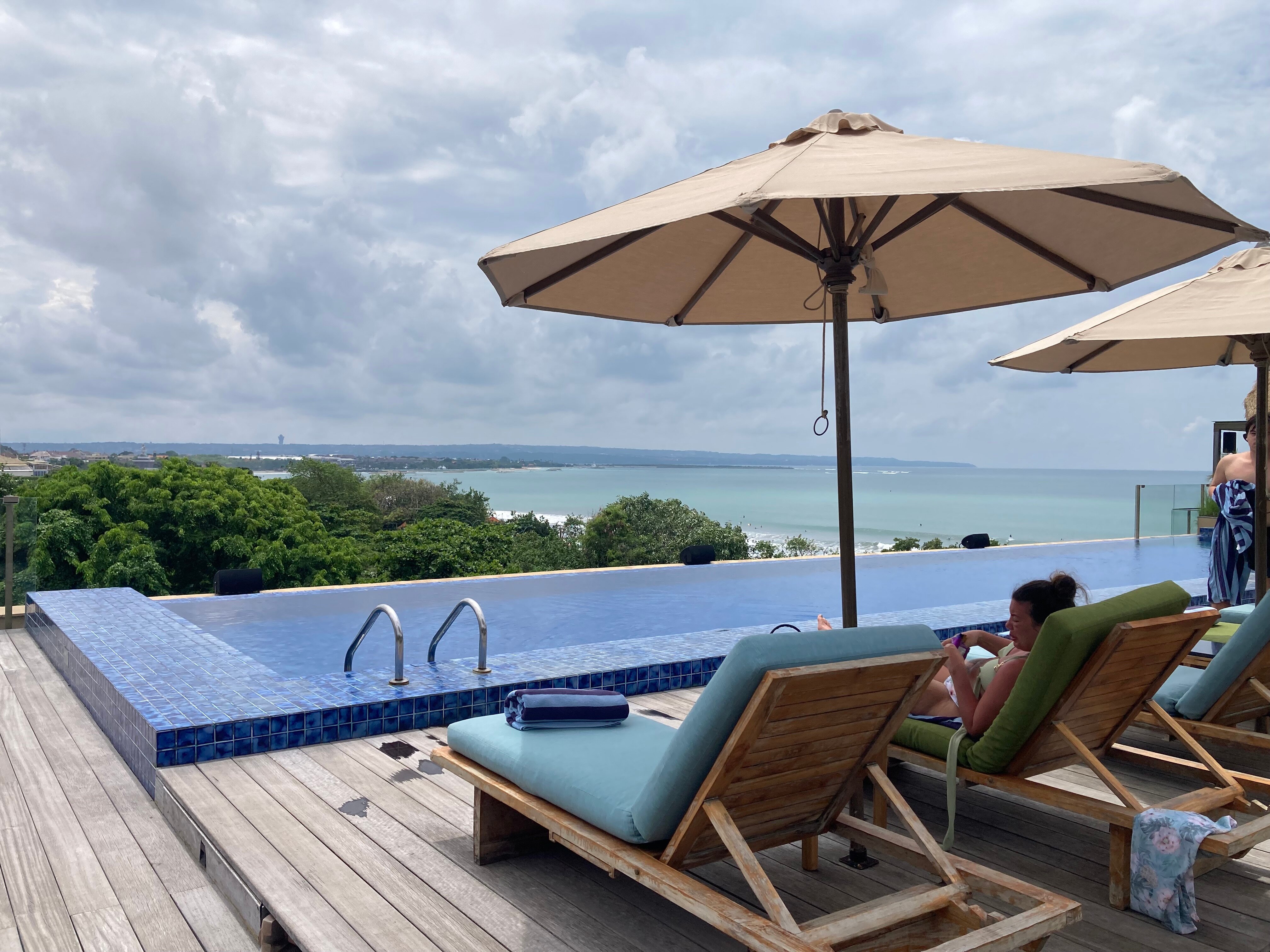 MAMAKA by Ovolo-泳池