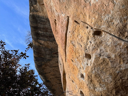 Roc de Cazelle-Les Eyzies-de-Tayac-Sireuil必去景点