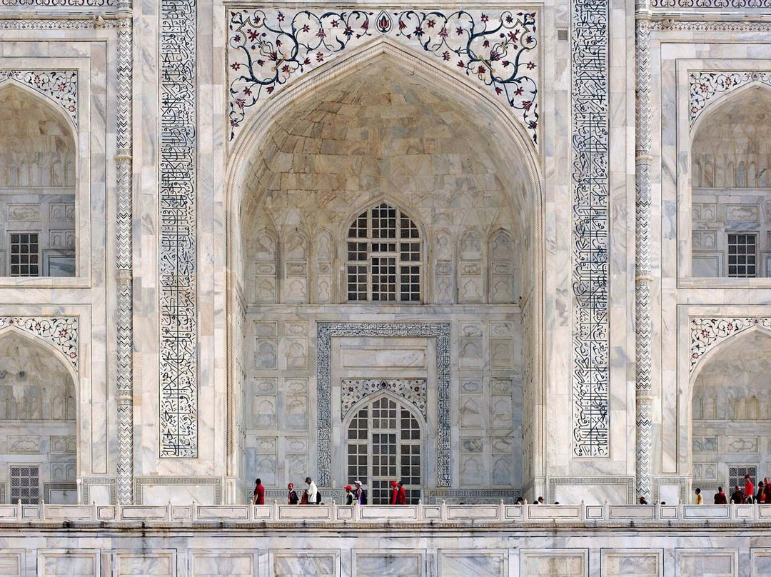 Naaz Holidays-阿格拉必去景点