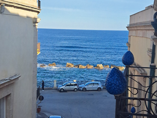 阿尔吉拉奥提伽迷人酒店主图