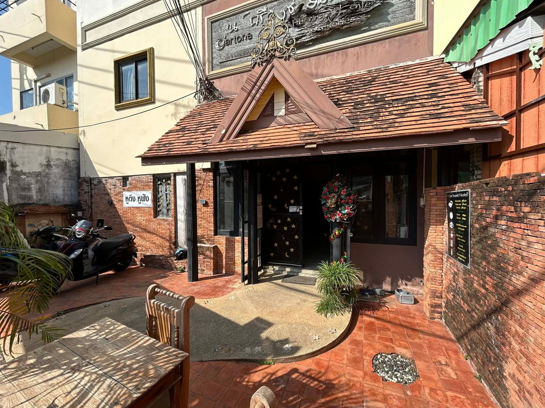 Palm Sweet Hotel主图