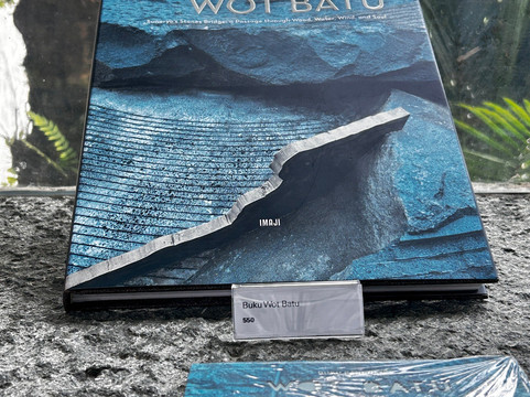 Wot Batu-万隆必去景点