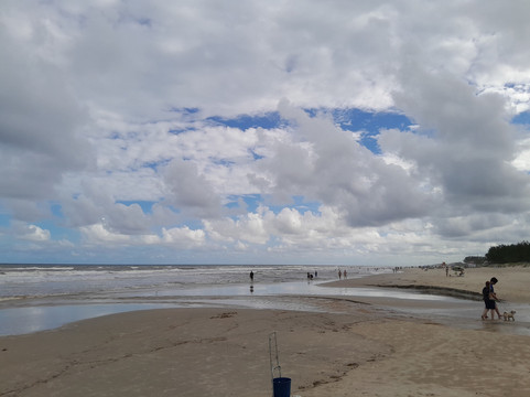 Praia da Itapeva-Torres必去景点