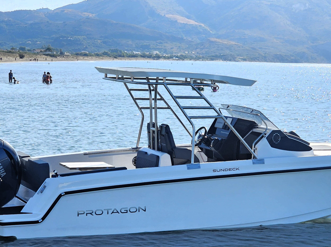 Laganas Boat Rentals-扎金索斯州必去景点