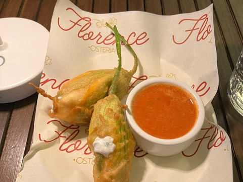 Florence - Pizza & Vino