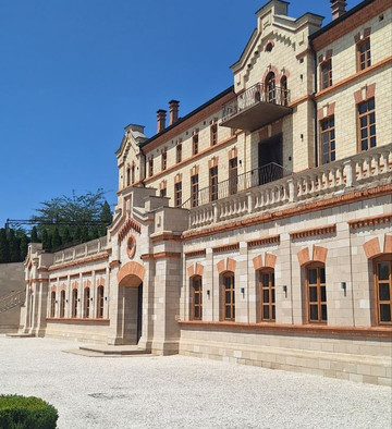 Castel Mimi Wine Resort-Bulboaca必去景点