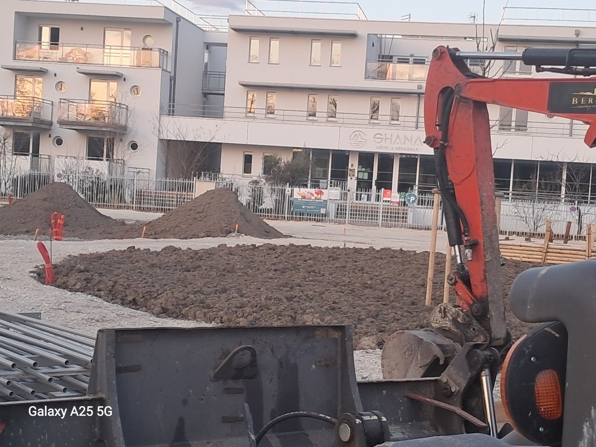 珊瑚酒店和住宅-官方