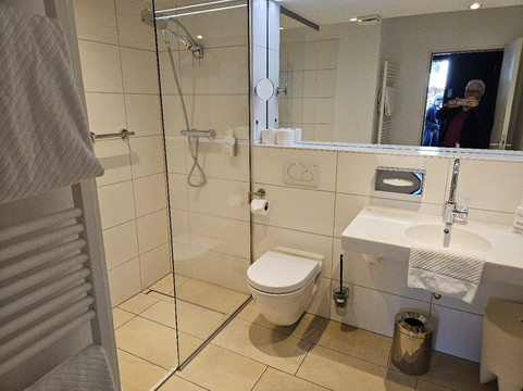 克灵格霍菲尔酒店主图