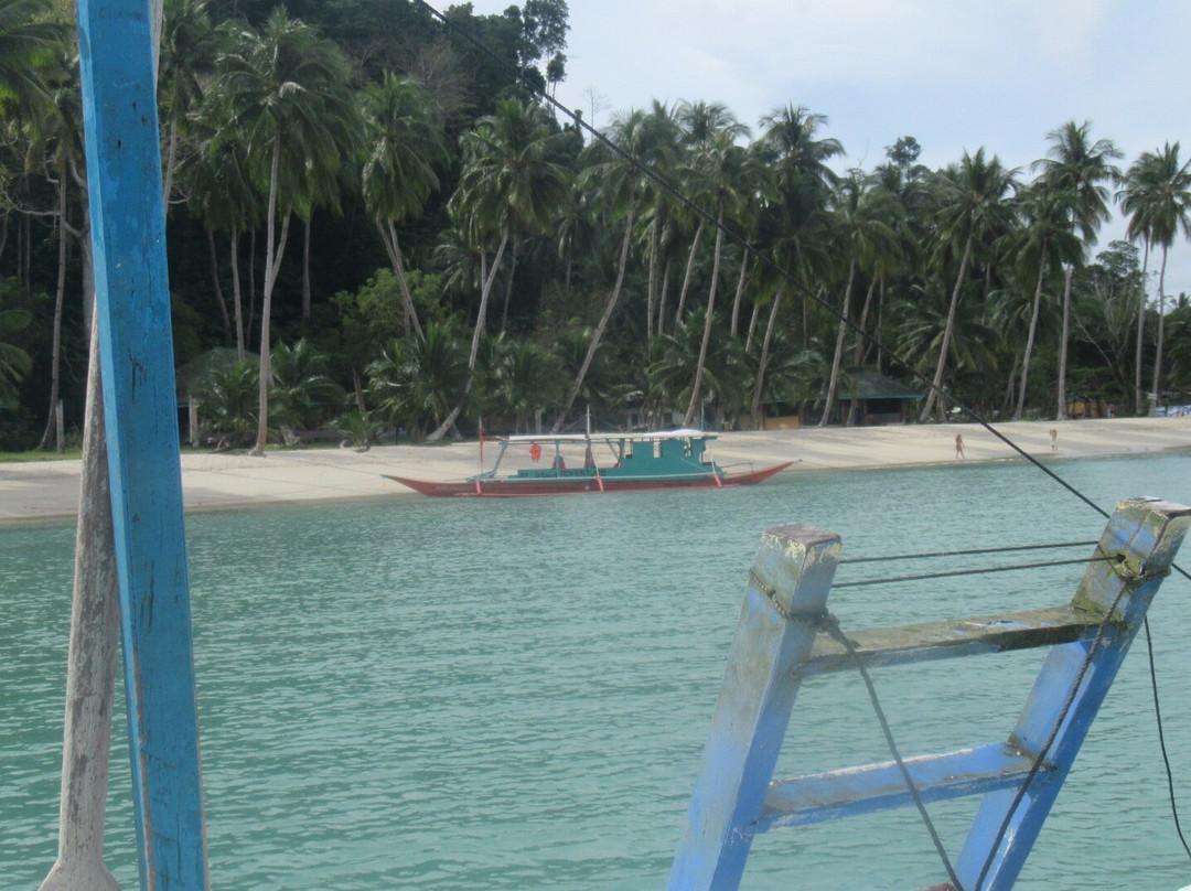 White Beach-巴顿港必去景点