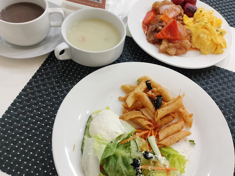 普里瓦托奥尔蒂加酒店主图