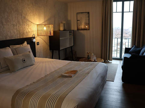 比尔赛卡斯特酒店主图