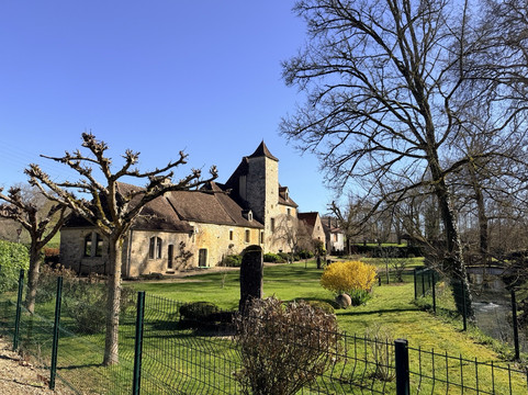 拉巴里尔-洛特酒店主图