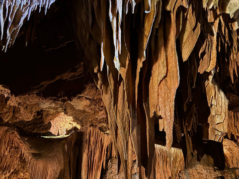 Grand Caverns-Grottoes必去景点