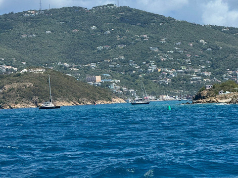 Heavenly Days Catamaran-夏洛特阿马利亚必去景点