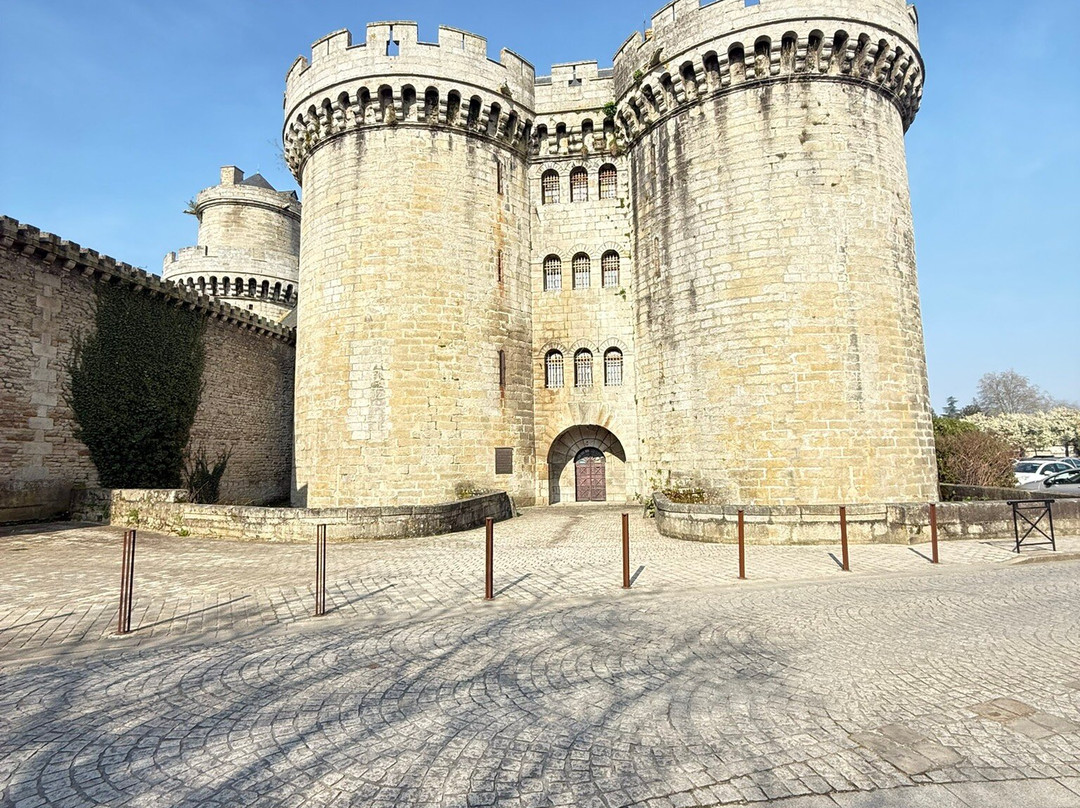 Château des Ducs d'Alençon-Alencon必去景点