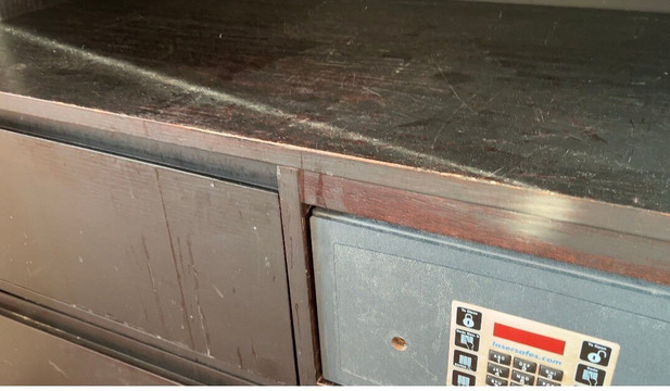 瓦伦西亚港海你酒店主图