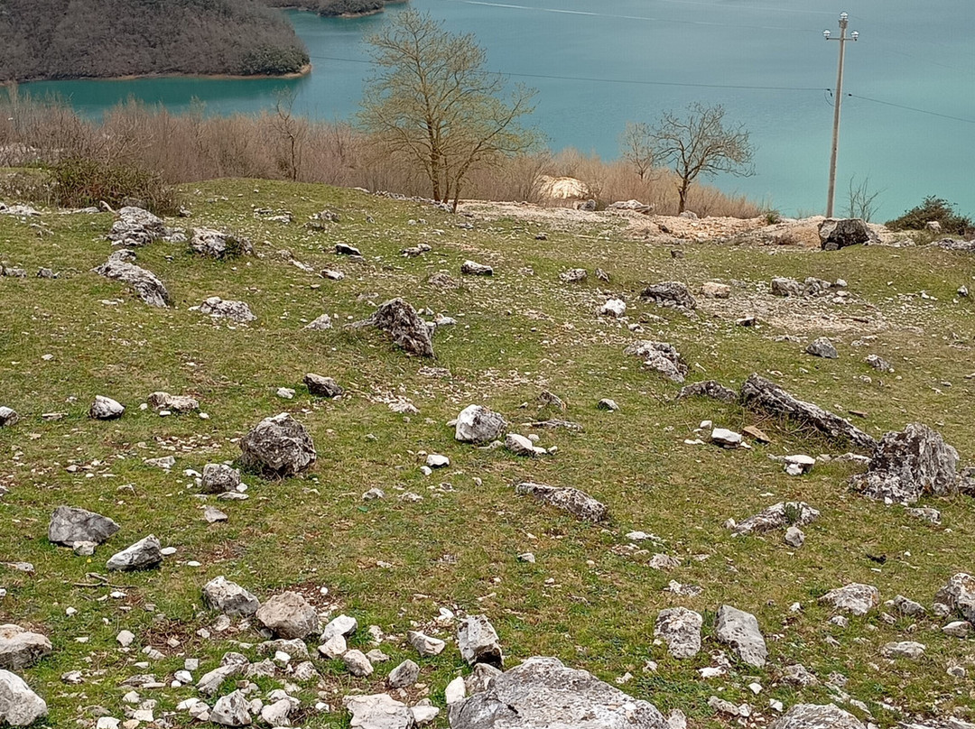 Lake Bovilla-Tirana County必去景点
